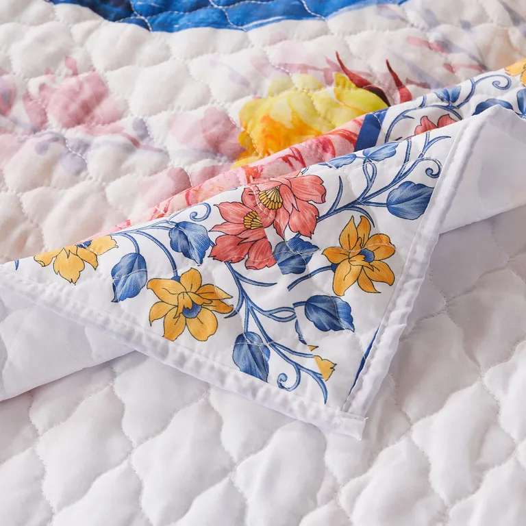 Tess Microfiber 3 Piece King Quilt Set, Peacock, Floral Print Photo 5
