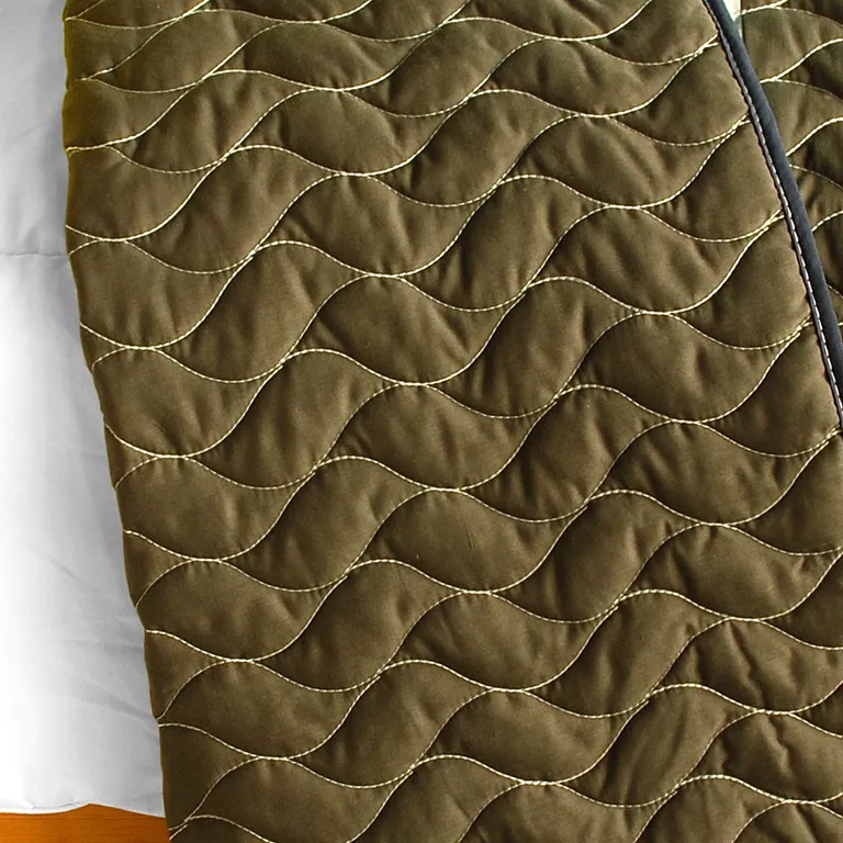 Time and Tide - 3PC Vermicelli-Quilted Patchwork Quilt Set (Full/Queen Size) Photo 2