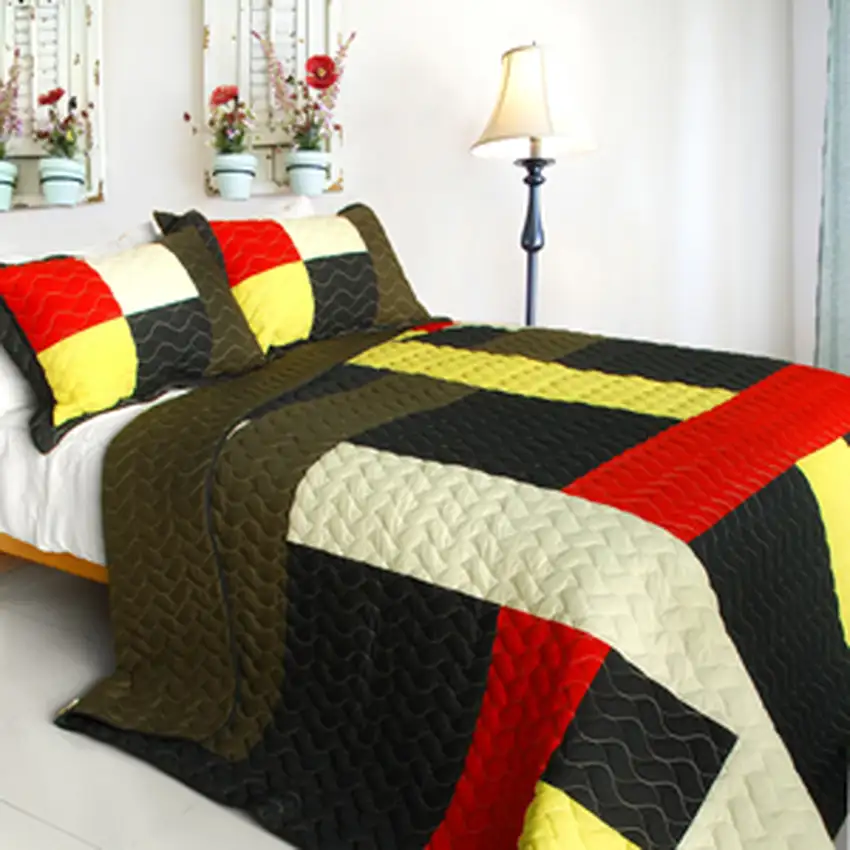 Time and Tide -  3PC Vermicelli-Quilted Patchwork Quilt Set (Full/Queen Size) Photo 1