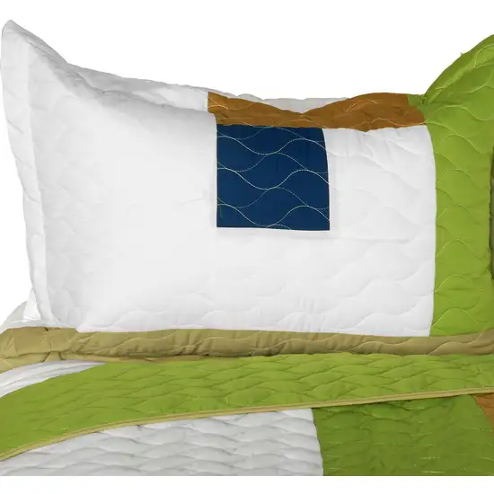 Timeless - A -  Vermicelli-Quilted Patchwork Geometric Quilt Set Full/Queen Photo 2
