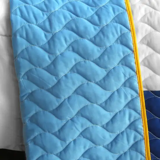 Timeless - B -  Vermicelli-Quilted Patchwork Geometric Quilt Set Full/Queen Photo 3