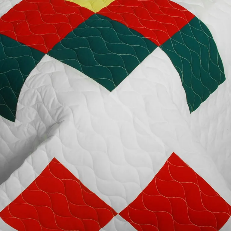 Toy Paradise - 3PC Vermicelli-Quilted Patchwork Quilt Set (Full/Queen Size) Photo 4