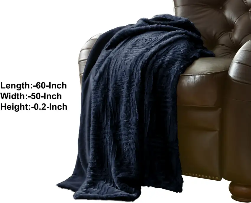 Treviso Faux Fur Throw with Fret Pattern The Urban Port Photo 2