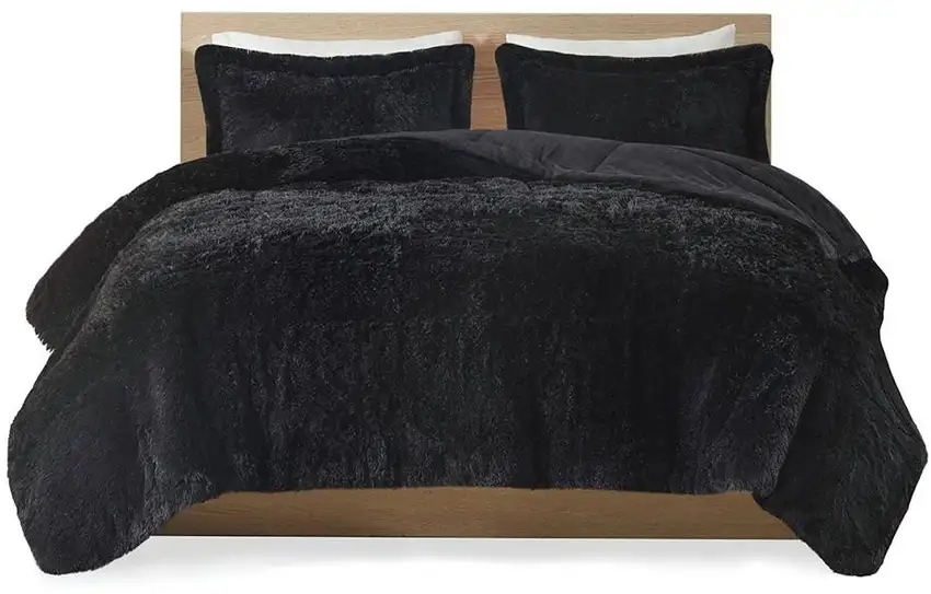 Twin/Twin XL Black Soft Sherpa Faux Fur 2-Piece Comforter Set with Shams Photo 1