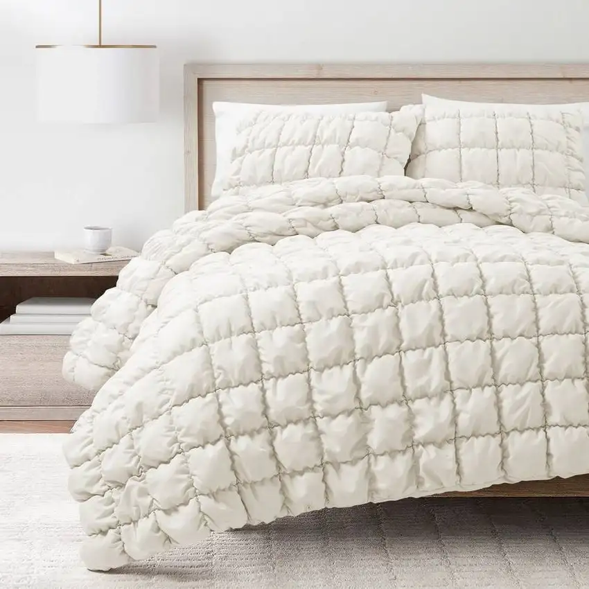 Twin/XL Soft Lightweight Puff Textured 2-Piece Comforter Set in Off White Photo 1