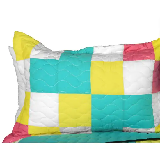 Unforgettable Start -  3PC Vermicelli - Quilted Patchwork Quilt Set (Full/Queen Size) Photo 3