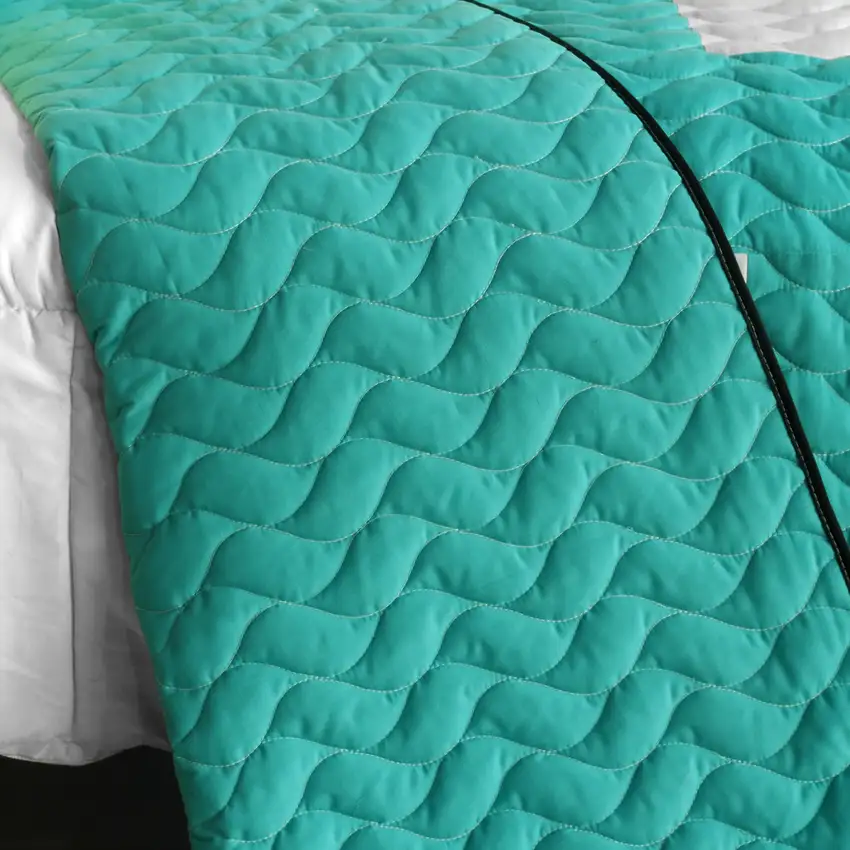 Unforgettable Start -  3PC Vermicelli - Quilted Patchwork Quilt Set (Full/Queen Size) Photo 4