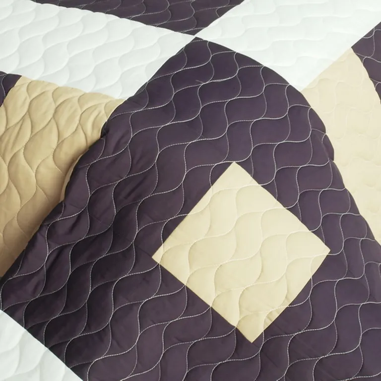 Vintage Fashion - 3PC Vermicelli-Quilted Patchwork Quilt Set (Full/Queen Size) Photo 4