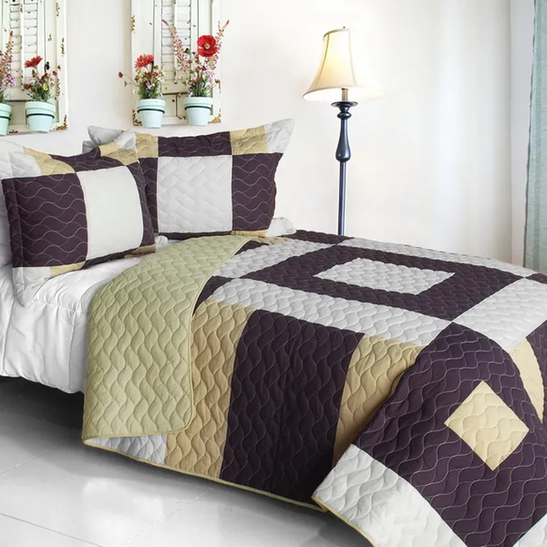 Vintage Fashion - 3PC Vermicelli-Quilted Patchwork Quilt Set (Full/Queen Size) Photo 1