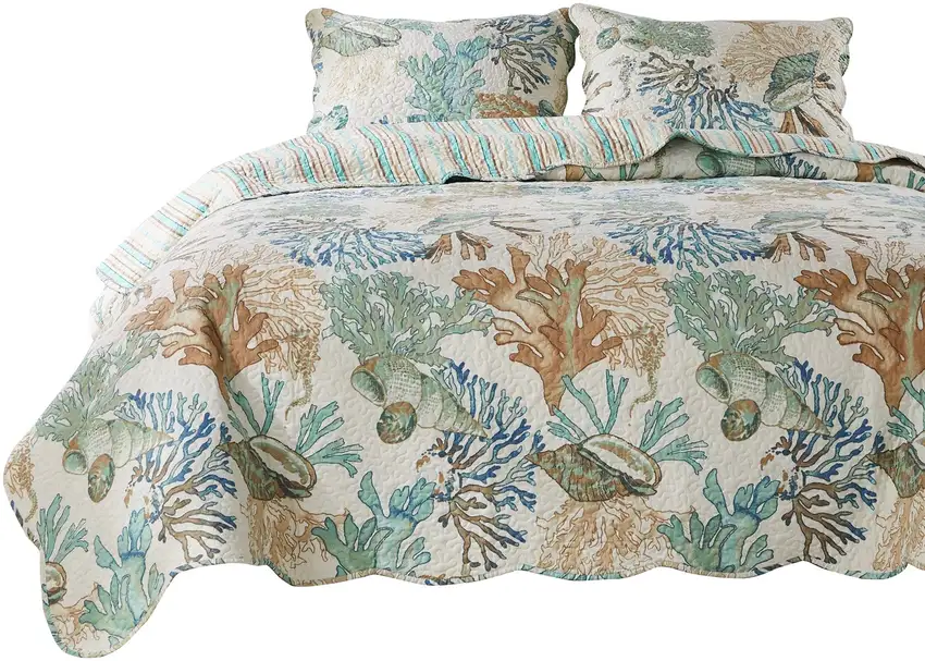 Wade 5 Piece Full Quilt Set, Ocean Design, Scalloped Edges, Floral Pattern Photo 2