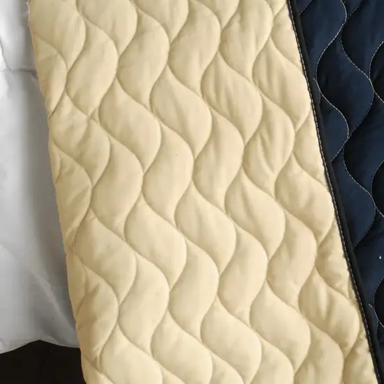 Waves Axero -  Vermicelli-Quilted Patchwork Geometric Quilt Set Full/Queen Photo 3