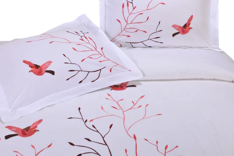 White And Red Queen Cotton Washable Duvet Cover Set With Two Shams Photo 5