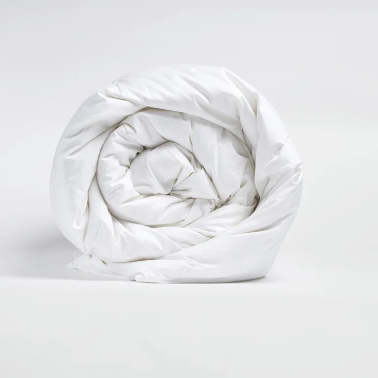 White Queen Cotton Washable Microfiber Down Alternative Comforter Photo 2