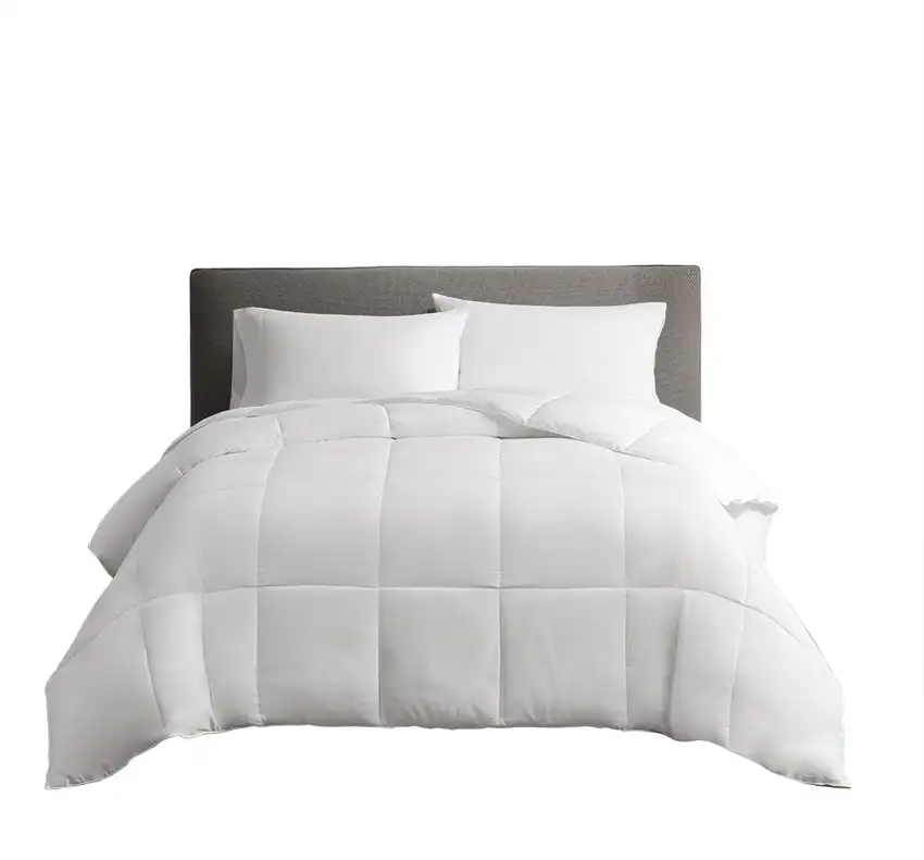 White Ring Stitch Sham And Comforter Photo 2