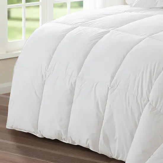 White Twin Fabric Spot Clean Goose Down Down Comforter Photo 4