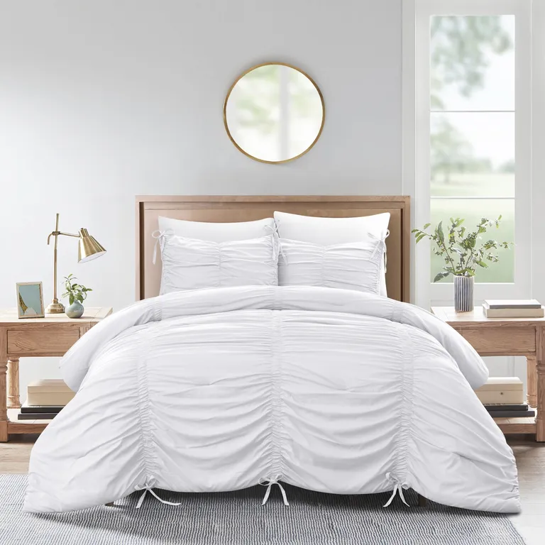 White Twin Polyester 180 Thread Count Washable Down Comforter Set Photo 5