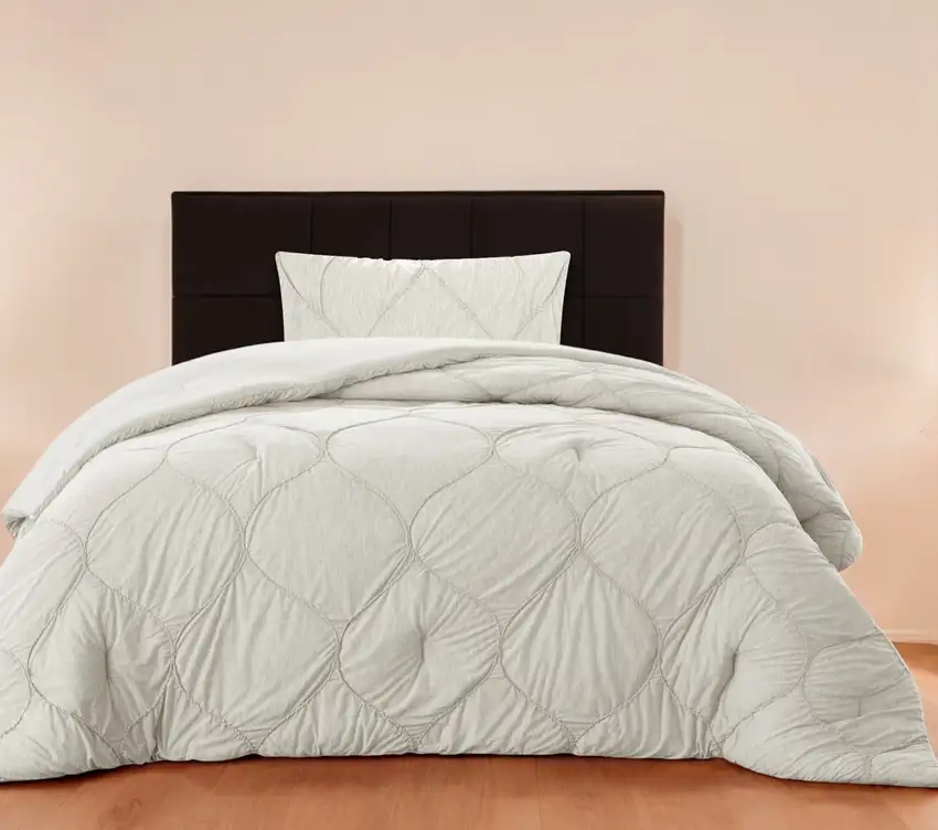 White Twin Polyester 130 Thread Count Washable Down Comforter Set Photo 1