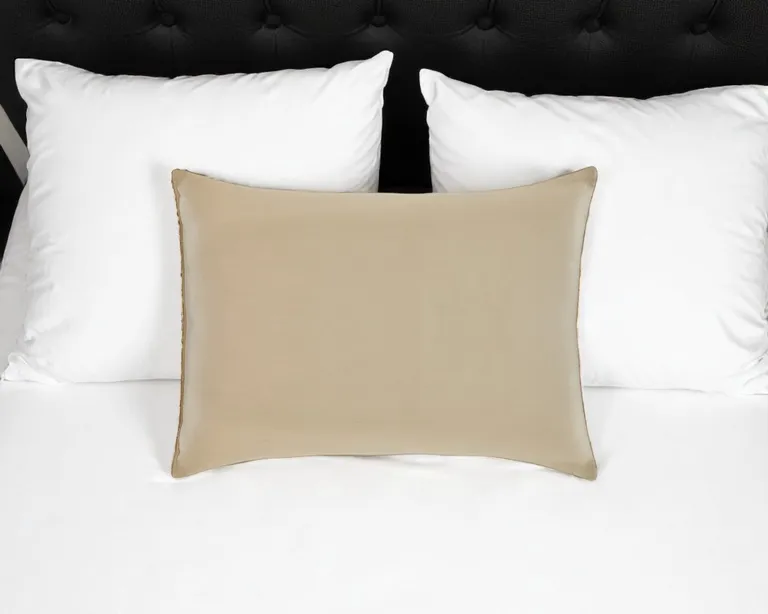 Wool Plush Hypoallergenic Bed Pillow Photo 5